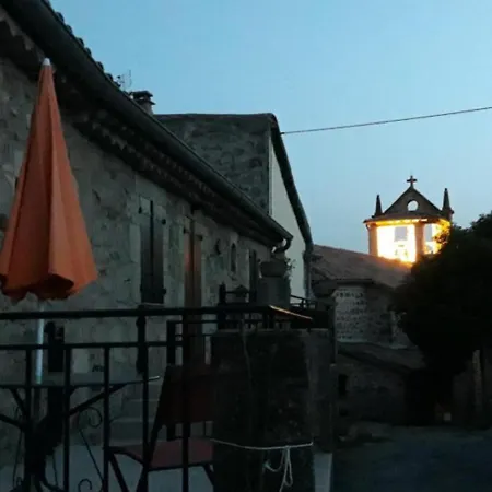 Le Nid Tatil Evi Chazeaux (Ardeche)